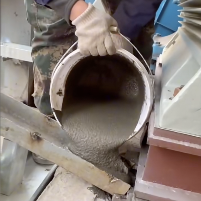 红岗旧混凝土基面需要怎么处理才能灌浆？